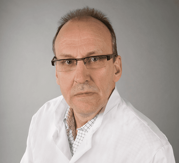 Urho Väätäinen Dosentti, Lääketieteen tohtori — Pihlajalinna