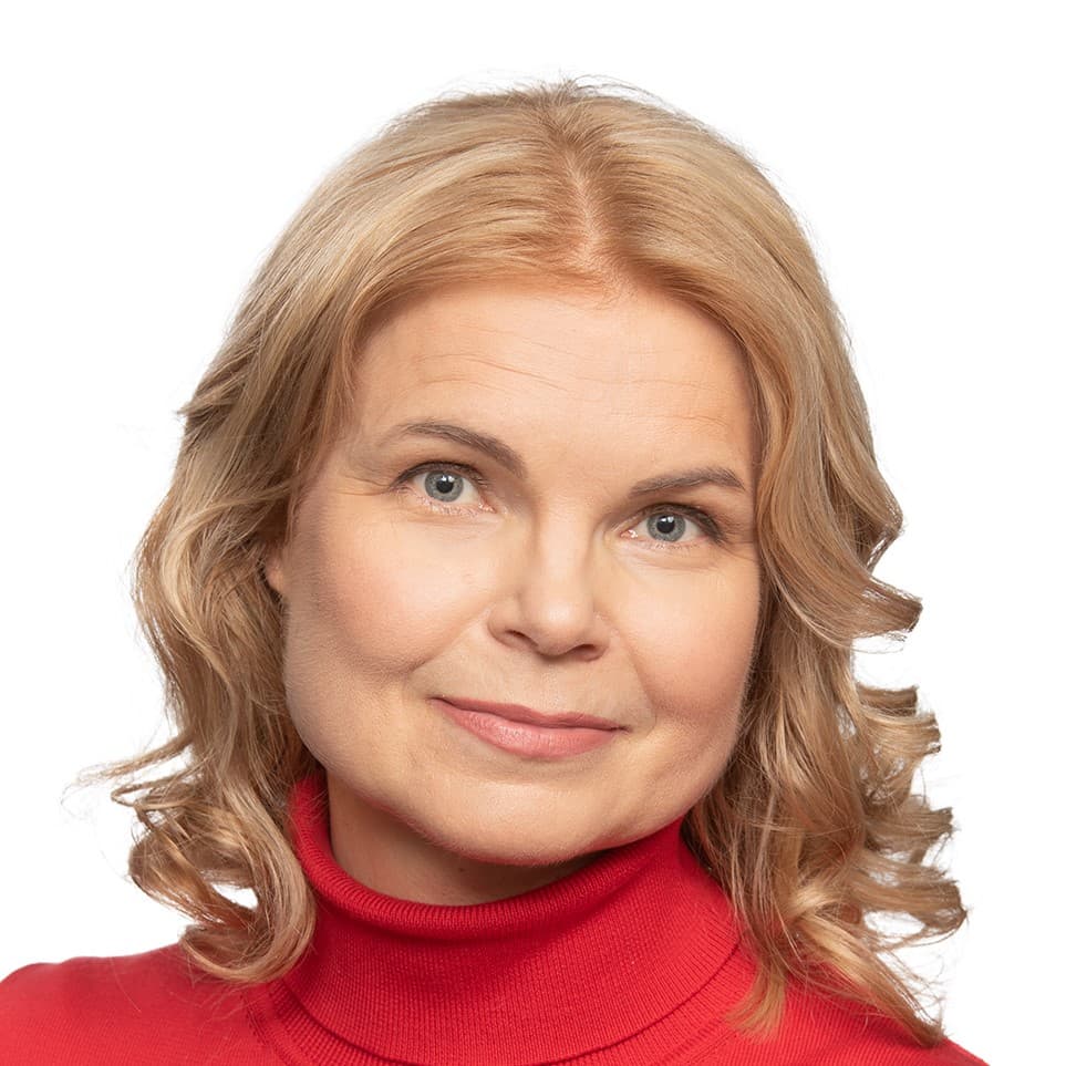 Susanna Salmivesi Lääketieteen tohtori — Pihlajalinna