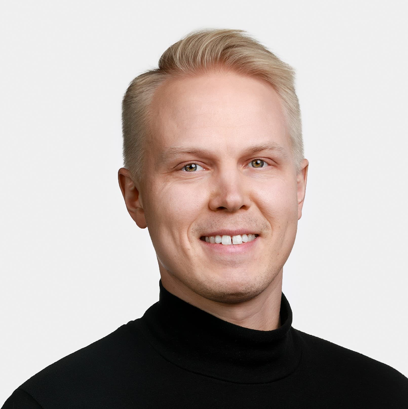 Antti Sippola  — Pihlajalinna