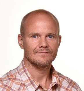 Tuomas Joutsenniemi Lääketieteen lisensiaatti — Pihlajalinna