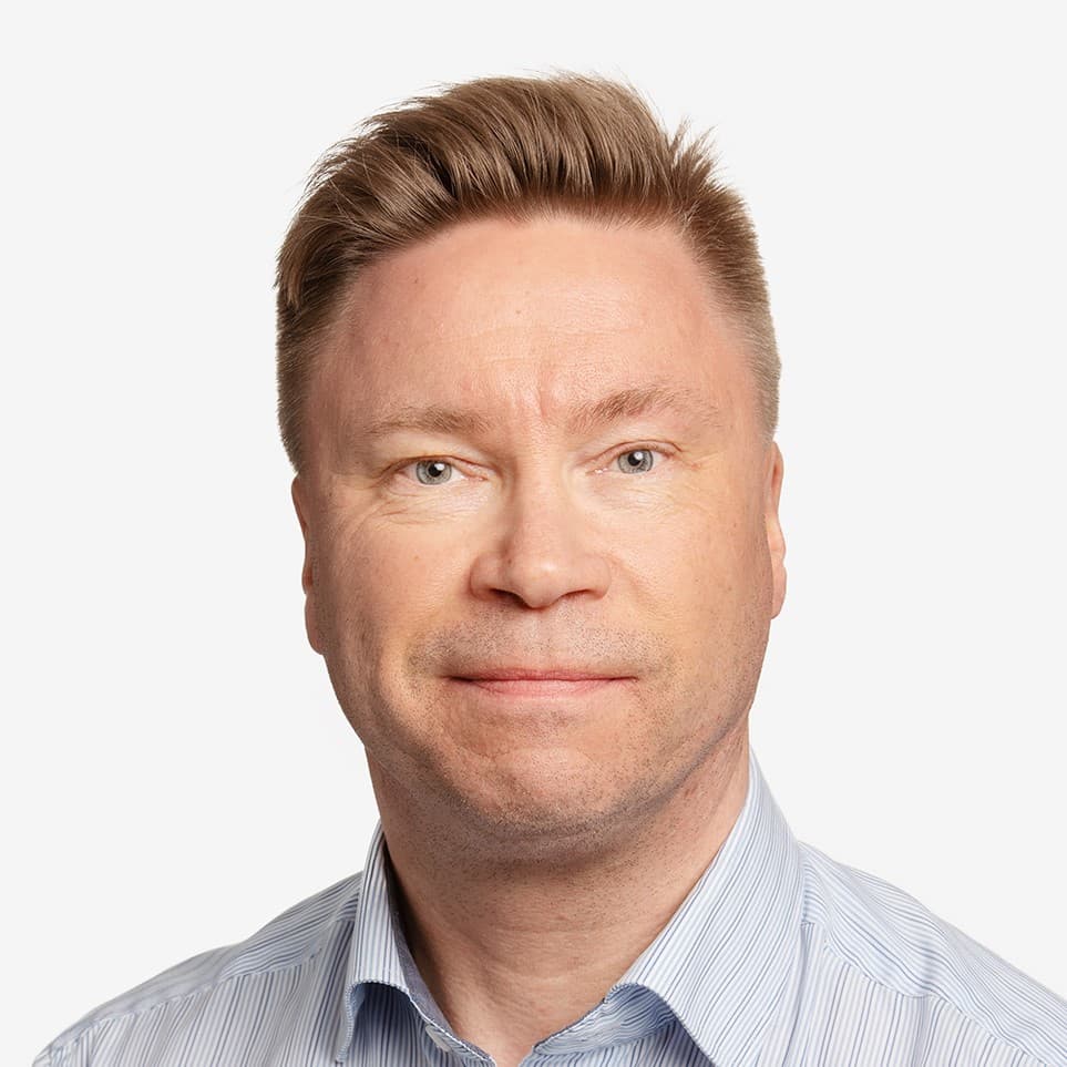 Jukka Saarinen Dosentti, Lääketieteen tohtori — Pihlajalinna